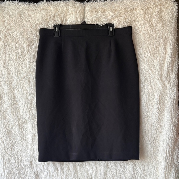 Liz Baker Dresses & Skirts - Liz Baker Elegant Black Pencil Skirt